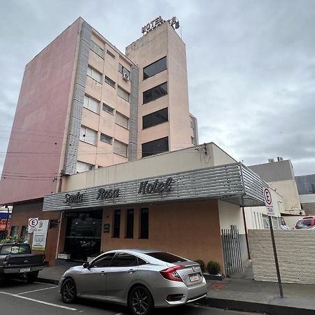 圣罗莎酒店 阿西斯 外观 照片