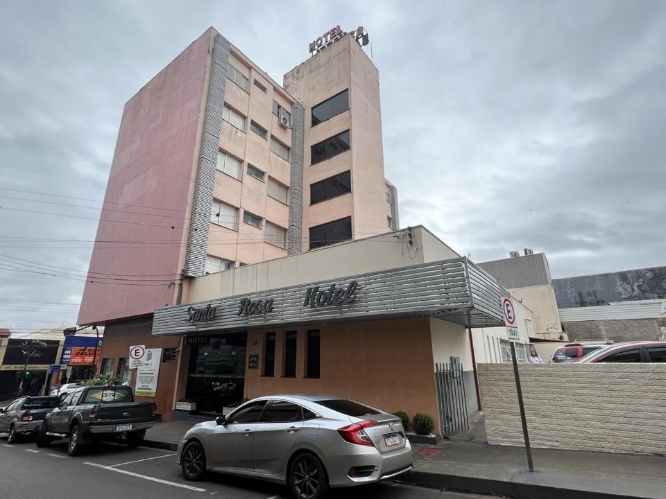 圣罗莎酒店 阿西斯 外观 照片
